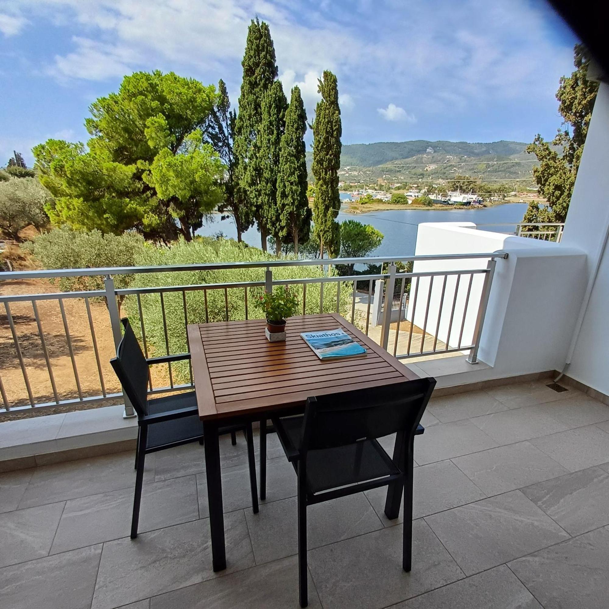 Skiathos Lagoterra Apartments Εξωτερικό φωτογραφία