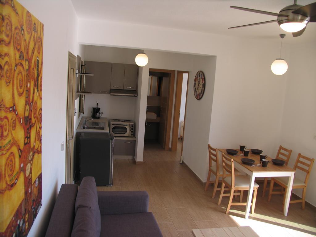 Skiathos Lagoterra Apartments Εξωτερικό φωτογραφία